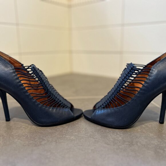 Givenchy Navy Leather Strappy Peep Toe Booties Size EU 38.5 - Picture 5 of 7